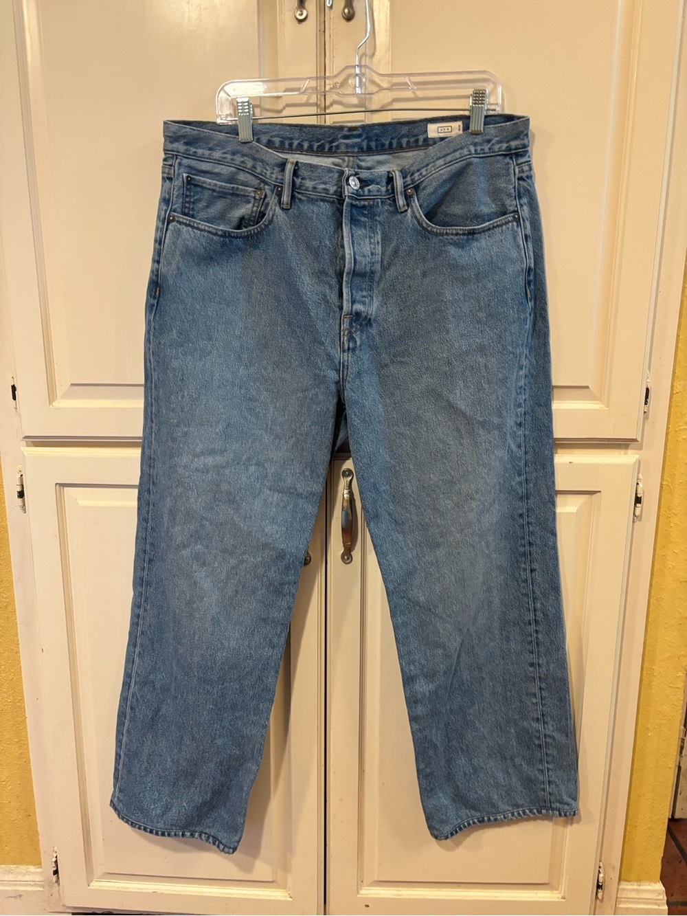 Ayr denim size 36x30. The Slacker.
